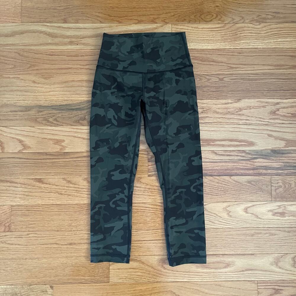 Lululemon Womens 4 Wunder Under Crop Camo Gator Green High Rise 21 W6AYJS